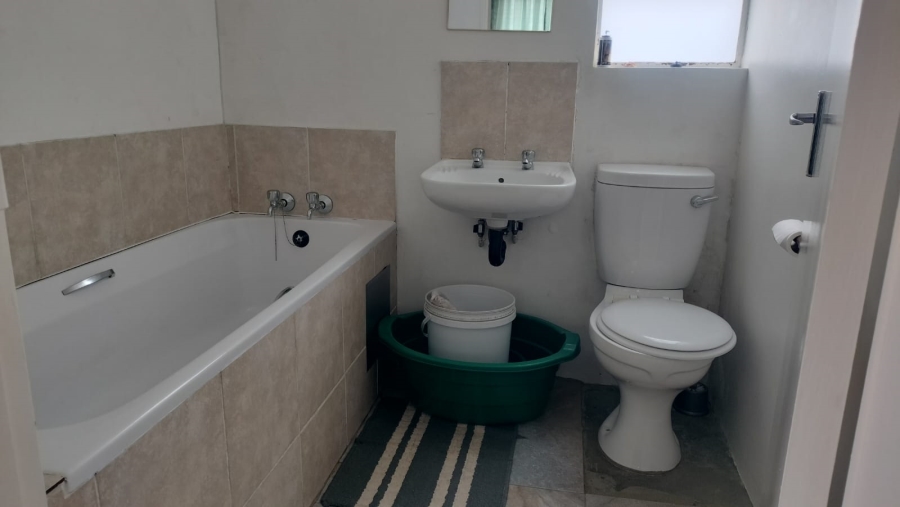 2 Bedroom Property for Sale in Raceway Free State